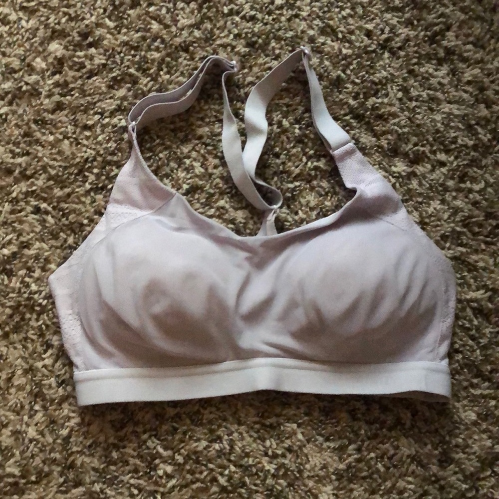Light purple VS sports bra